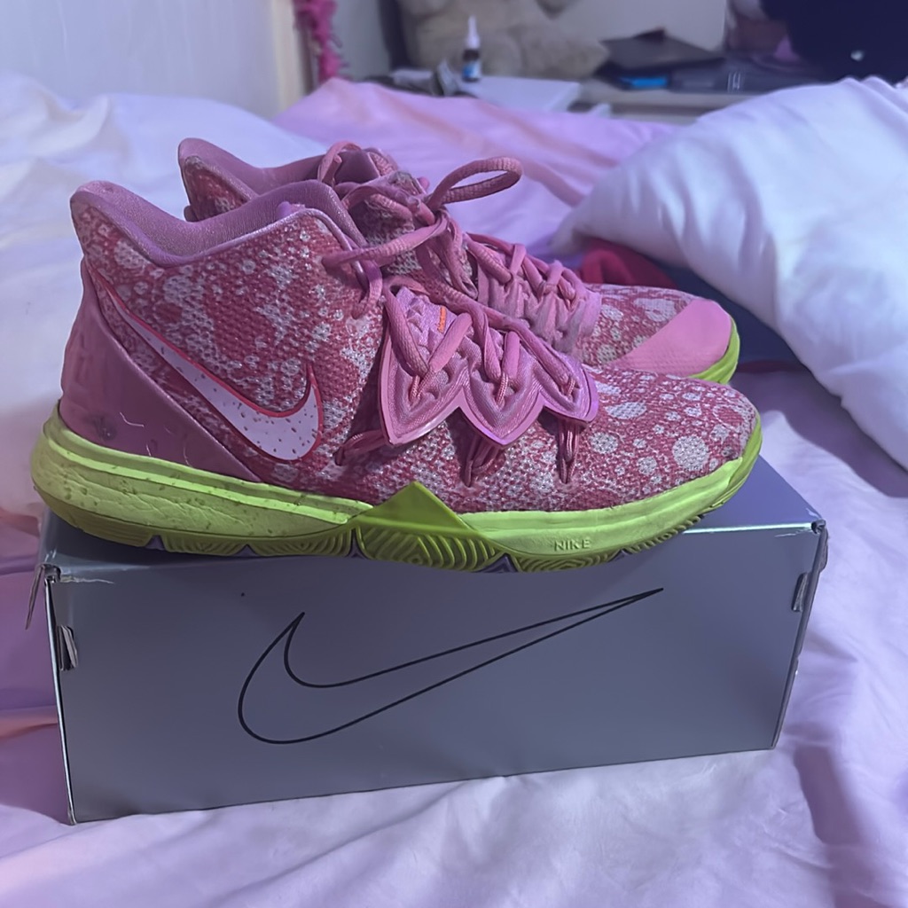 Kyrie 5 Patrick’s Used